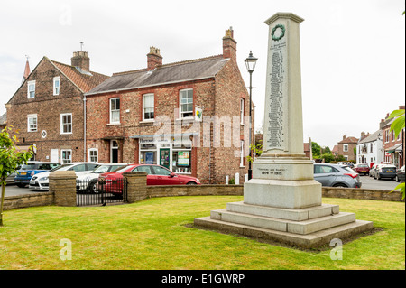 War Memorial, Easingwold, UK. Banque D'Images