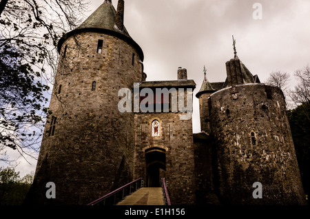 Castell Coch ou le Château Rouge est un 19e siècle château néo-gothique construit sur les vestiges d'un authentique fort du 13ème siècle Banque D'Images