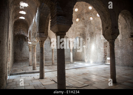 Banos Arabes, bains arabes historique 11e siècle, des bains publics, Mauresque Carrera del Darro, 10, Granada, Espagne Banque D'Images