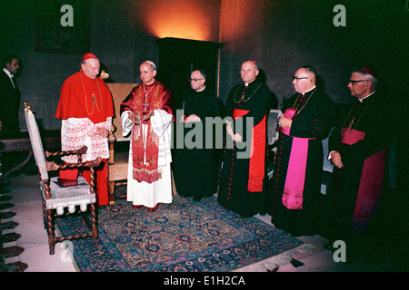 Papa Paolo VI, le cardinal Wyszynski et le Cardinal Wojtyla Banque D'Images