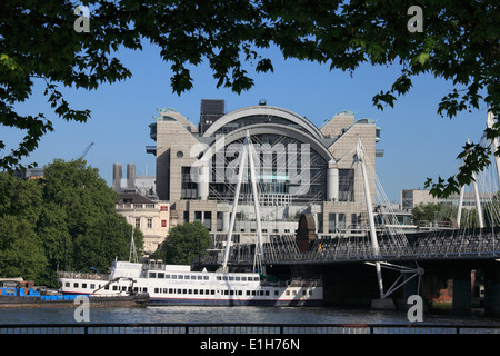 Royaume-uni, Angleterre, Londres, la gare de Charing Cross, Thames, rivière Banque D'Images