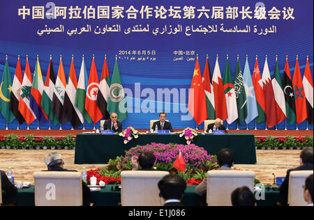 Beijing, Chine. 5 juin, 2014. La sixième conférence ministérielle de l'Organisation de coopération sino-arabe Membres (CASCF) est tenue à Beijing, capitale de Chine, le 5 juin 2014. © Pang Xinglei/Xinhua/Alamy Live News Banque D'Images