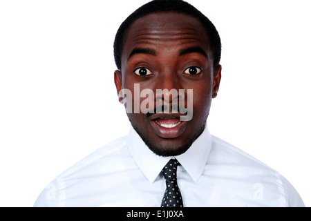 Portrait de surpris african businessman over white background Banque D'Images