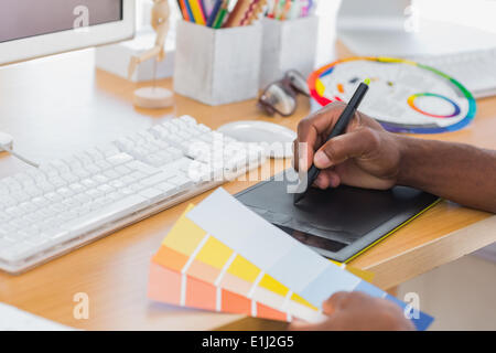 Concepteur à l'aide de tablette graphique Banque D'Images