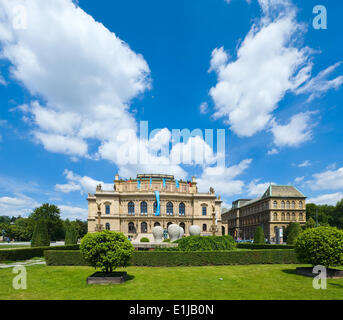 Le Rudolfinum (Prague, République Tchèque) Banque D'Images