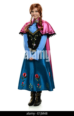 Portrait de jeune femme habillée en costume isolé sur fond blanc Banque D'Images