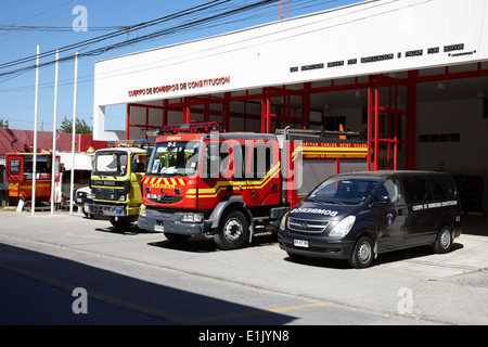 Les camions incendie offres renault fire station constitucion chili Banque D'Images
