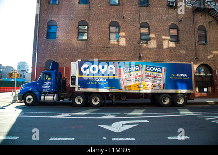 Un camion de livraison alimentaire Goya, Brooklyn, NYC Banque D'Images