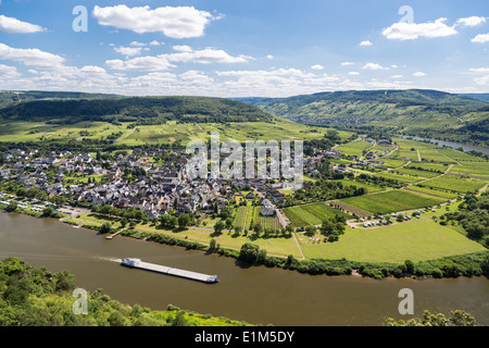 Vue aérienne de la Moselle en Allemagne près de Punderich Banque D'Images