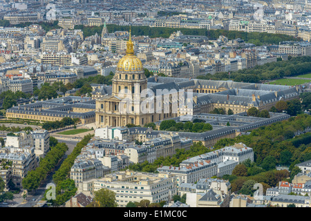 Vue aérienne des Invalides prises de la Tour Montparnasse Banque D'Images