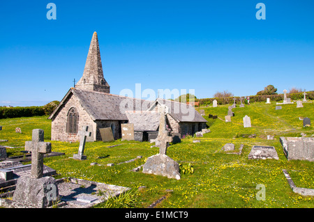 Trebetherick Daymer Cornwall England UK. Église de St Best Western Restormel Lodge situé au-dessus des dunes de sable de Daymer bay. Sépulture de poète officiel, Sir John Betjeman. Banque D'Images