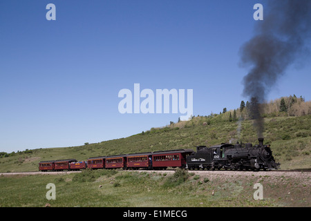 USA, Nouveau Mexique et du Colorado, Cumbres & Toltec Scenic Railroad, monument historique, étroite langue, locomotive à vapeur Banque D'Images
