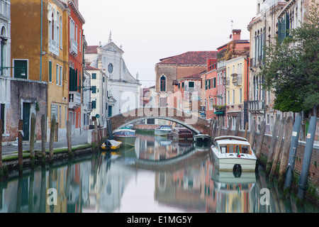 Venise - Fondamenta Briati et canal de matin Banque D'Images