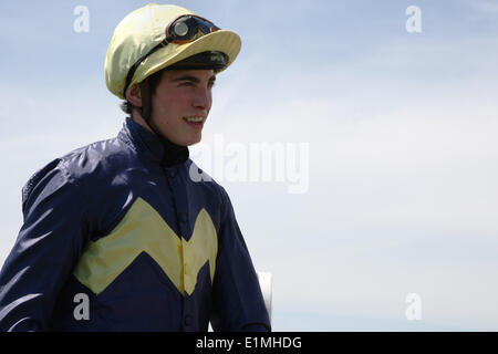 Epsom Downs, Surrey, UK. 06 Juin, 2014. New rising star jockey JAMES DOYLE à Epsom Downs Crédit : Motofoto/Alamy Live News Banque D'Images