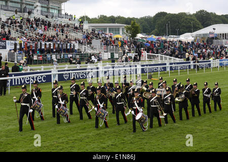 Epsom, UK. 07Th Juin, 2014. Au cours d'Epsom Derby Day de l'Epsom Derby 2014 Festival. La fanfare sur le cours pré-course : Action Crédit Plus Sport/Alamy Live News Banque D'Images