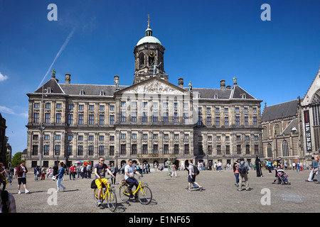 Amsterdam - Palais Royal, la place Dam, Pays-Bas Banque D'Images