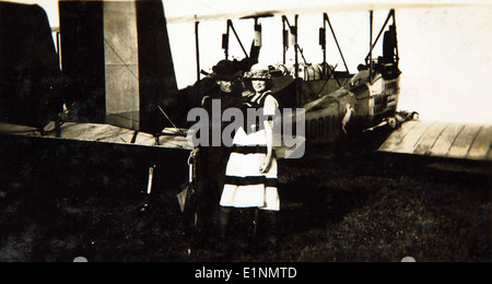 Cette photographie fait partie de la collection Louis E. 'Slim' Gordon, reflétant son travail dans l'aviation et sa contribution à l'histoire de l'aviation militaire américaine. Banque D'Images