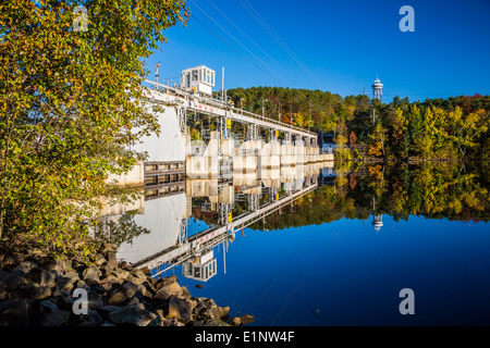 Le barrage d'Hydro Québec sur la rivière Saint-Maurice à Shawinigan, Québec, Canada. Banque D'Images