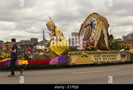 Portland, Oregon, USA. 07Th Juin, 2014. Rose Festival parade annuelle dans le centre-ville le 7 juin 2014 : Crédit d'éditoriaux/Alamy Live News Banque D'Images