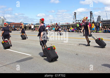 Portland, Oregon, USA. 07Th Juin, 2014. Rose Festival parade annuelle dans le centre-ville le 7 juin 2014 : Crédit d'éditoriaux/Alamy Live News Banque D'Images