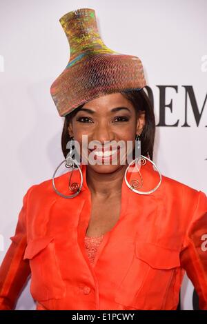 New York, NY, USA. 8 juin, 2014. Adriane Lenox aux arrivées pour la 68e Assemblée annuelle 2014 Tony Awards, le Radio City Music Hall, New York, NY Le 8 juin 2014. Credit : Gregorio T./Binuya Everett Collection/Alamy Live News Banque D'Images