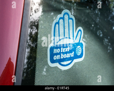 Pas de texter au volant autocollant sur voiture, USA Banque D'Images