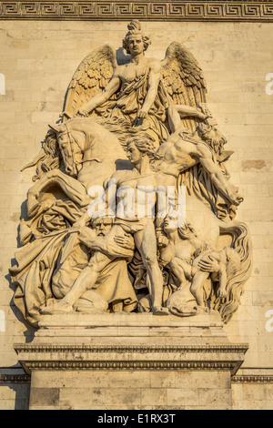 Des détails architecturaux de l'Arc de Triomphe à Paris, France Banque D'Images