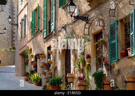 Le silence Lane dans le village de Valldemossa Soller Majorque Espagne Banque D'Images