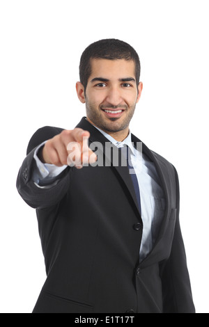 L'homme d'affaires arabe vous dirigeant vers l'appareil photo à l'isolé sur fond blanc Banque D'Images