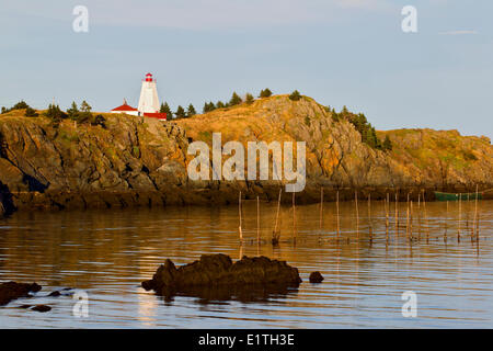 Phare Swallowtail, Grand Manan Island, dans la baie de Fundy, Nouveau-Brunswick, Canada Banque D'Images