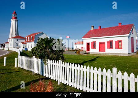 Phare de Pointe-au-Père Site historique maritime, Québec, Canada Banque D'Images