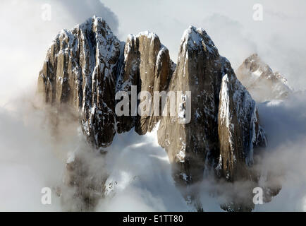 Howser Spire, vue aérienne, Bugaboo Provincial Park, BC, Canada Banque D'Images