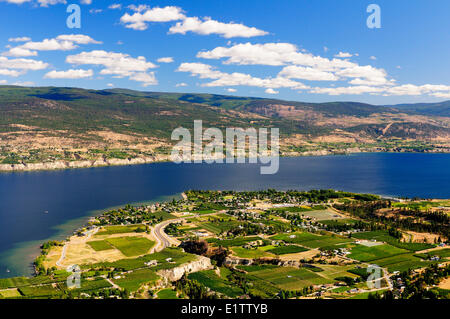 Vues de montagne dans le parc de la tête des Géants Summerland (Colombie-Britannique), du lac Okanagan Banque D'Images