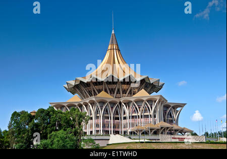 L'Édifice de l'Assemblée législative de l'État de Sarawak, Kuching, Malaisie, Bornéo, l'Asie Banque D'Images