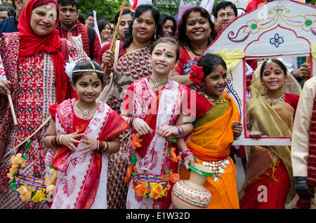 Festival culturel, Boishakhi Mela, pour communauté sud-asiatique, l'Est de Londres, Angleterre Banque D'Images