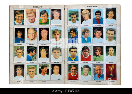 Coupe du Monde Angleterre pleine squad pour le Mexique en 1970. Collection de cartes de joueur de soccer Football Banque D'Images