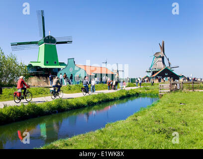 Holland;Netherland;histoire de moulins à vent à Zaanse près d'Amsterdam Banque D'Images