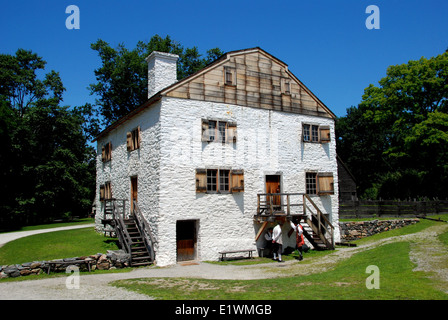 Sleepy Hollow, NEW YORK : ch. 1750 manoir en pierre et en bois construites par Frederick Philipse Manor à Philipsburg Banque D'Images