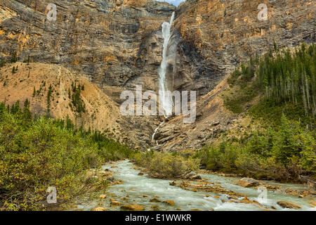 Les chutes Takakkaw, Parc national Yoho, Colombie-Britannique, Canada Banque D'Images