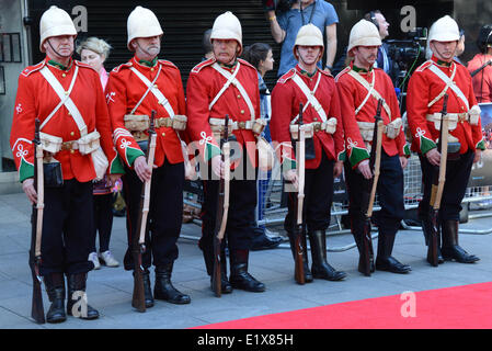 Londres, Royaume-Uni. 10 juin 2014. Le prince Harry assiste à la premiere Zulu, célébrant le 50e anniversaire de sa libération à l'Odeon Leicester Square. Photo par voir Li/Alamy Live News Banque D'Images