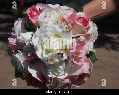 Bouquet de fleurs rose et blanc Banque D'Images
