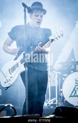 Milan Italie. 10 juin 2014. Le groupe de rock Fall Out Boy effectue live au Ippodromo del Galoppo ouvrant le show de Linkin Park Crédit : Rodolfo Sassano/Alamy Live News Banque D'Images