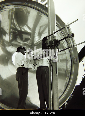 Convair/General Dynamics Ft. L'usine et du personnel d'une valeur Banque D'Images