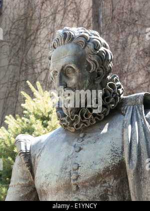 Miguel de Cervantes Saavedra Statue, "Willy's Garden", NYU, NYC Banque D'Images