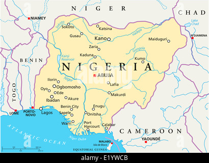 Carte politique du Nigéria avec capitale Abuja, les frontières nationales, la plupart des grandes villes, rivières et lacs. L'étiquetage en anglais - à l'échelle. Banque D'Images