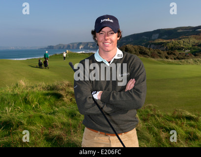 Rory McIlroy sur le 5e de Royal Portrush, co Antrim, en Irlande du Nord Banque D'Images