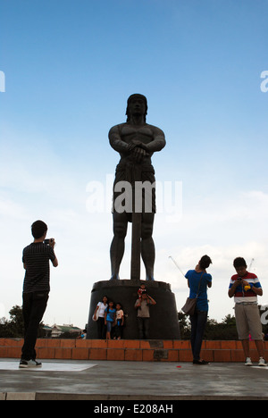 Lapu Lapu statue Rizal Park, Manille, Philippines, Asie. Banque D'Images