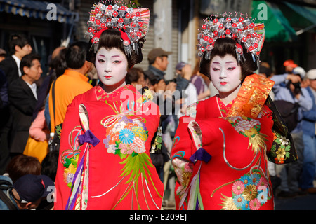 Yoshiwara d'Edo Oiran Dochu Parade, Ichiyo Sakura Matsuri Banque D'Images