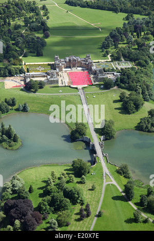 Vue aérienne de Blenheim Palace dans l'Oxfordshire UK au cours de la leucémie et lymphome 2014 Triathlon Recherche Banque D'Images