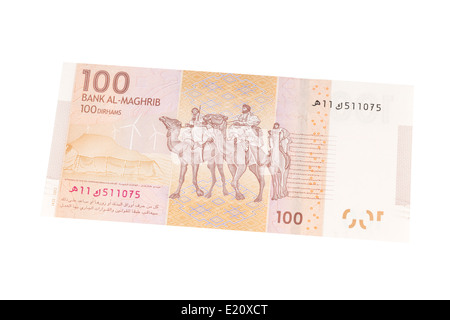 Une centaine de dirhams marocains billet sur un fond blanc Banque D'Images